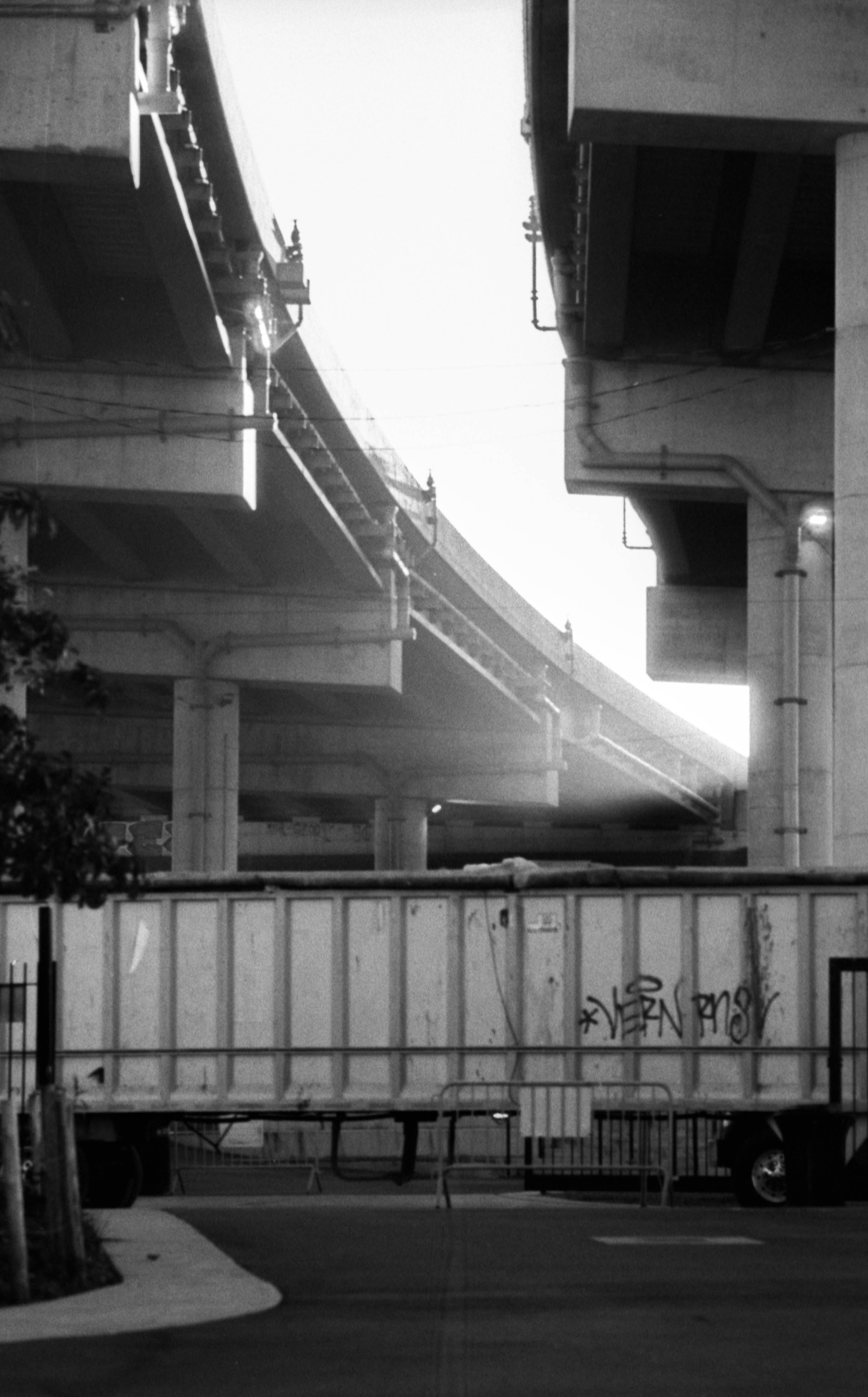 godlight under bridge